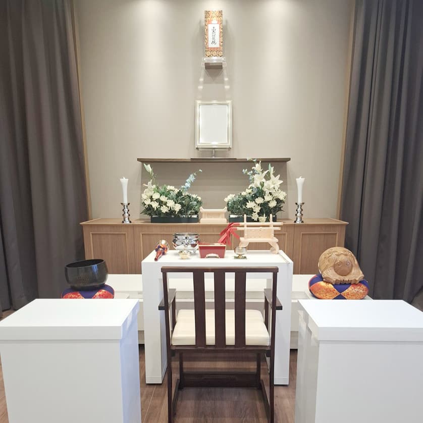 特徴1　1日1組専用の20席の家族葬専用のホール